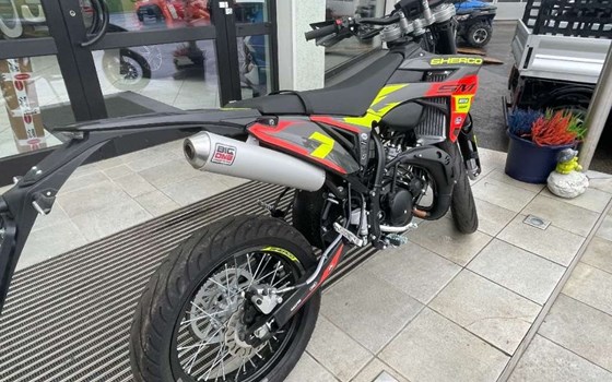Neufahrzeug Sherco Red One SM-RS - Bild 5 Neufahrzeug Sherco Red One SM-RS - Bild 5