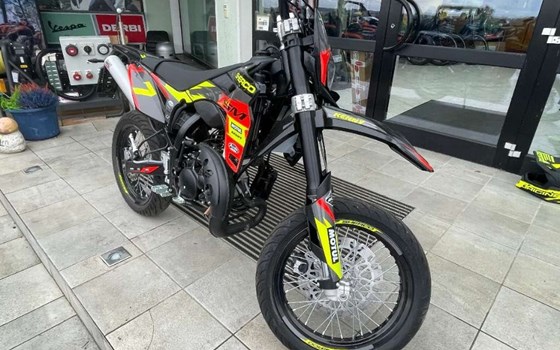 Neufahrzeug Sherco Red One SM-RS - Bild 4 Neufahrzeug Sherco Red One SM-RS - Bild 4
