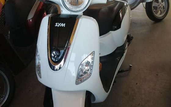 Gebrauchtmotorrad Sym Fiddle III 125 - Bild 1 Gebrauchtmotorrad Sym Fiddle III 125 - Bild 1