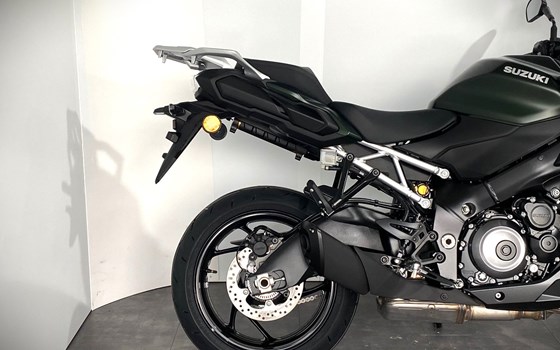 Neufahrzeug Suzuki GSX-S1000GX - Bild 8 Neufahrzeug Suzuki GSX-S1000GX - Bild 8