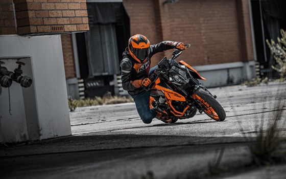 Neufahrzeug KTM 390 Duke - Bild 6