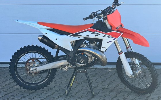 Gebrauchtmotorrad KTM 300 SX - Bild 5 Gebrauchtmotorrad KTM 300 SX - Bild 5
