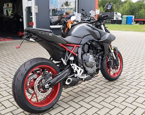 zum Vergrössern bitte anklicken!