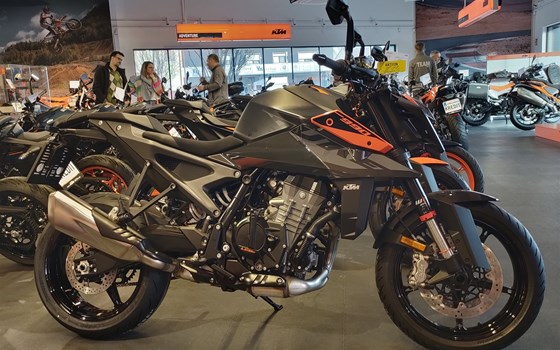 Neufahrzeug KTM 990 Duke - Bild 2 Neufahrzeug KTM 990 Duke - Bild 2