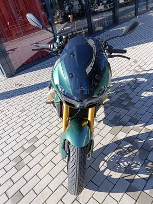 Moto Guzzi V100 Mandello S (Verde) - Bild 3