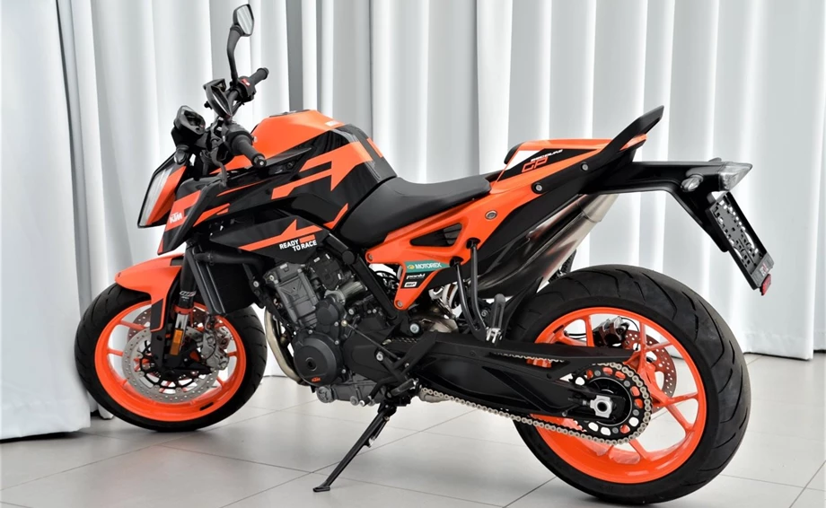 Angebot KTM 890 Duke Bild 4: Angebot KTM 890 Duke