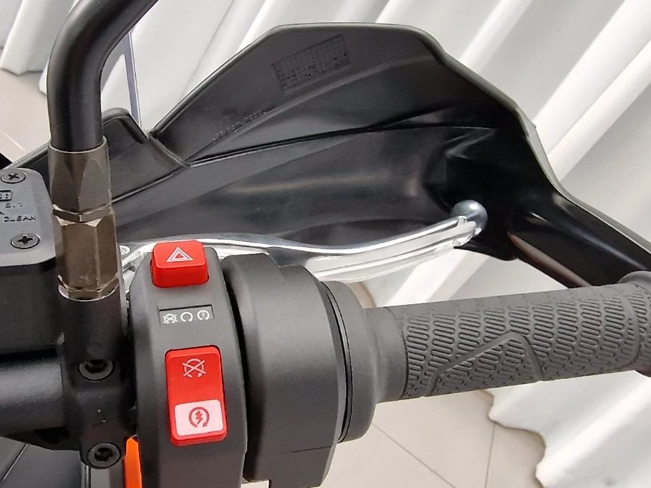 Angebot KTM 890 Adventure Bild 16: Angebot KTM 890 Adventure