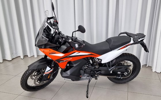 Neufahrzeug KTM 890 Adventure - Bild 3 Neufahrzeug KTM 890 Adventure - Bild 3