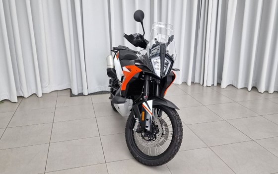 Neufahrzeug KTM 890 Adventure - Bild 4 Neufahrzeug KTM 890 Adventure - Bild 4