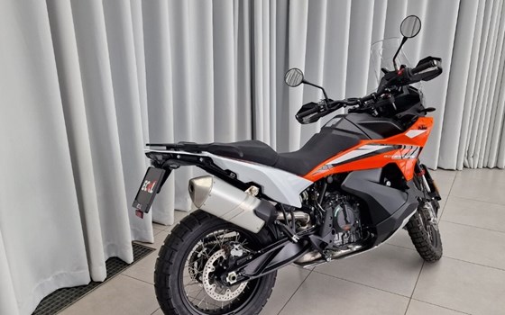 Neufahrzeug KTM 890 Adventure - Bild 7 Neufahrzeug KTM 890 Adventure - Bild 7