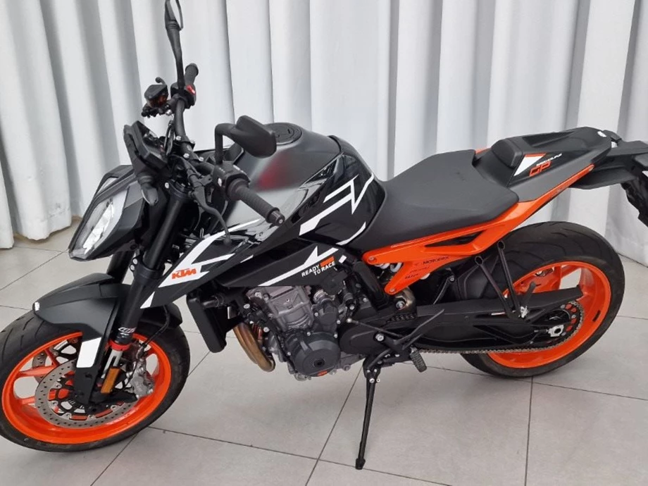 Angebot KTM 890 Duke Bild 3: Angebot KTM 890 Duke