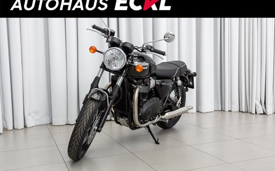 Neufahrzeug Triumph Bonneville T100 - Bild 1 Neufahrzeug Triumph Bonneville T100 - Bild 1