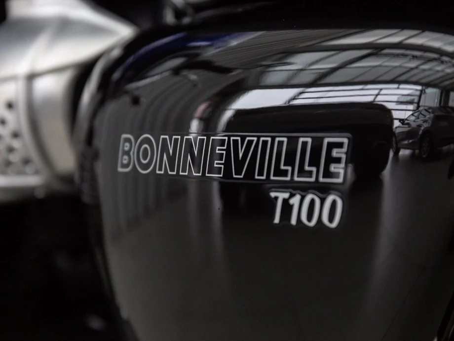 Angebot Triumph Bonneville T100 Bild 13: Angebot Triumph Bonneville T100