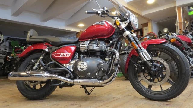 Angebot Royal Enfield Super Meteor 650 Bild 1: Angebot Royal Enfield Super Meteor 650