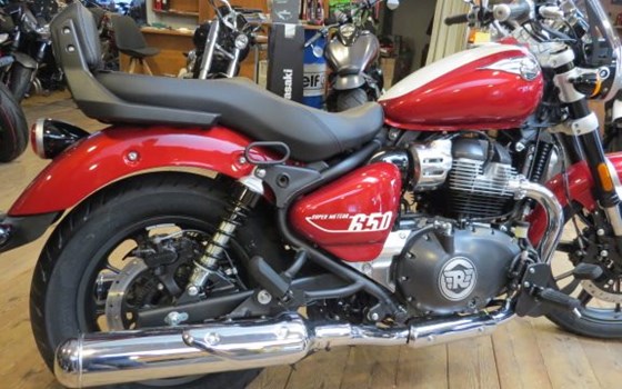 Neufahrzeug Royal Enfield Super Meteor 650 - Bild 3