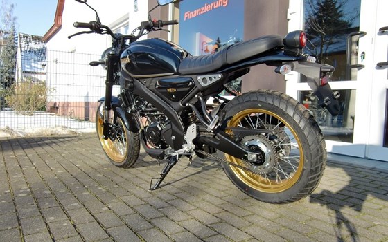 Neufahrzeug Yamaha XSR125 Legacy - Bild 10