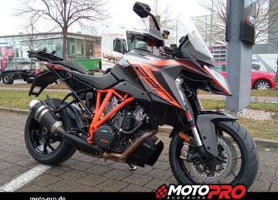 GEBRAUCHTFAHRZEUG KTM 1290 Super Duke