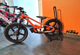 Neumotorrad KTM SX-E 1.20