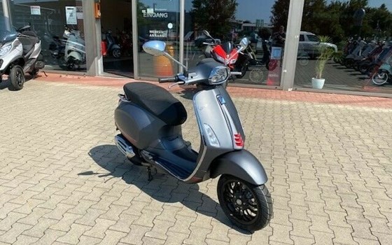 Gebrauchtmotorrad Vespa Sprint 125 i.e. 3V - Bild 1