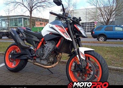 GEBRAUCHTFAHRZEUG KTM 890 Duke R