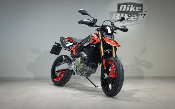 Neufahrzeug Ducati Hypermotard 698 Mono RVE - Bild 1 Neufahrzeug Ducati Hypermotard 698 Mono RVE - Bild 1