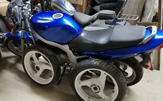 Gebrauchtmotorrad Suzuki GS 500 - Bild 2 Gebrauchtmotorrad Suzuki GS 500 - Bild 2