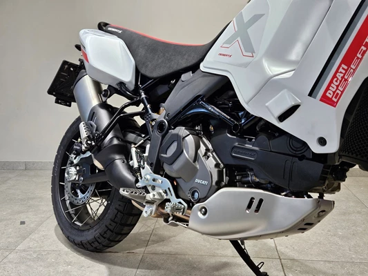 Ducati DesertX (weiß) - Bild 8