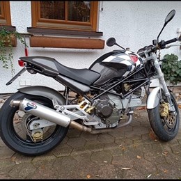 GEBRAUCHTE Ducati Monster 900 i.e. Dark
