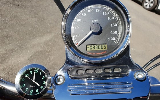 Gebrauchtmotorrad Harley-Davidson Sportster XL 1200 V Seventy-Two - Bild 9