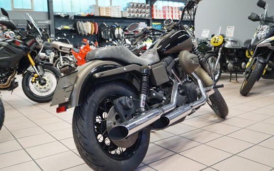 Gebrauchtmotorrad Harley-Davidson Dyna Blackline - Bild 12
