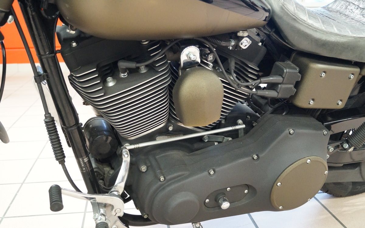 Angebot Harley-Davidson Dyna Blackline