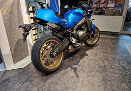Neumotorrad Yamaha XSR900