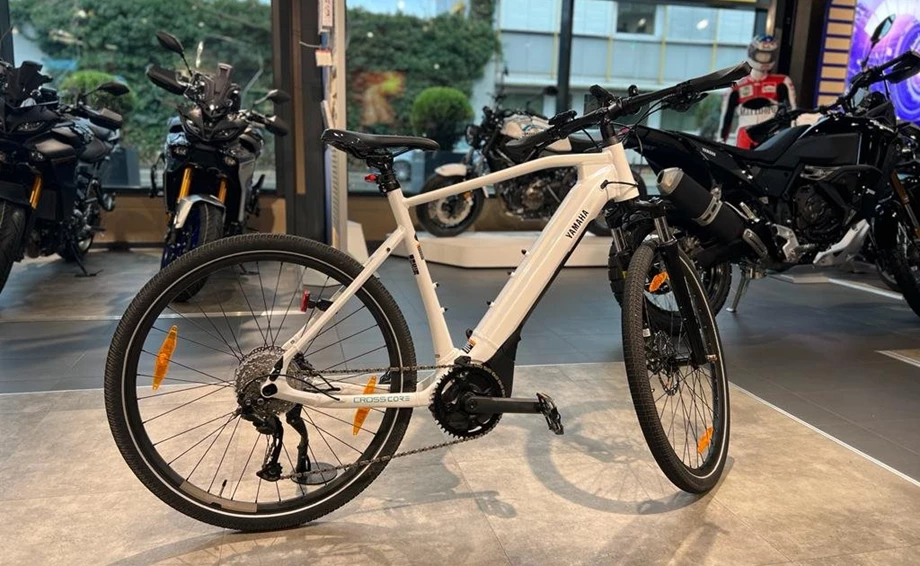 Angebot Yamaha CrossCore RC Bild 3: Angebot Yamaha CrossCore RC