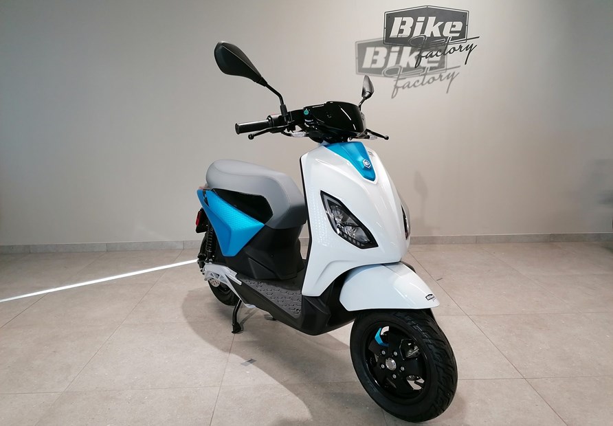 Piaggio 1 + (Arctic Mix)