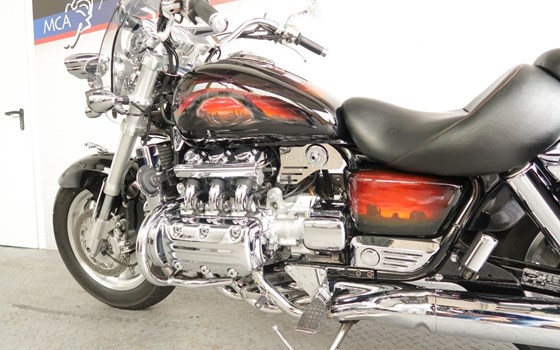 Gebrauchtmotorrad Honda GL 1500 Goldwing - Bild 8