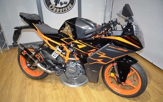 Gebrauchtmotorrad KTM RC 125 - Bild 3