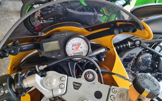 Gebrauchtmotorrad Triumph Sprint RS - Bild 4