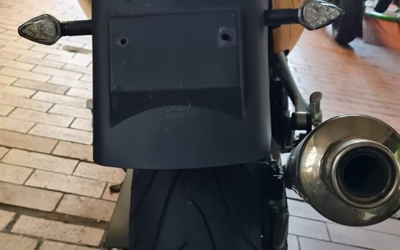 Gebrauchtmotorrad Triumph Sprint RS - Bild 7