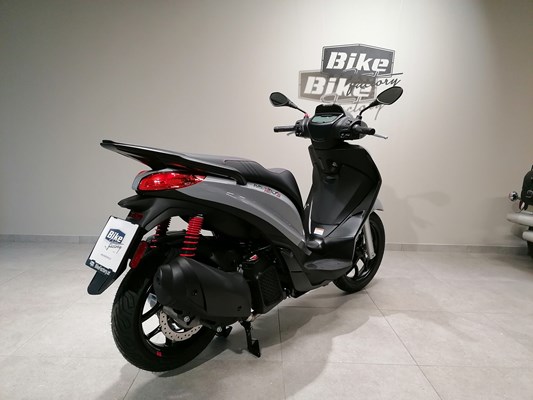 Piaggio Medley S 125 ie IGET (Grigio Materia) - Bild 3