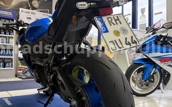 Gebrauchtmotorrad Suzuki GSX-S1000GT - Bild 6