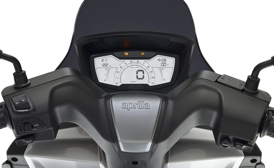 Angebot Aprilia SXR 50 Bild 6: Angebot Aprilia SXR 50