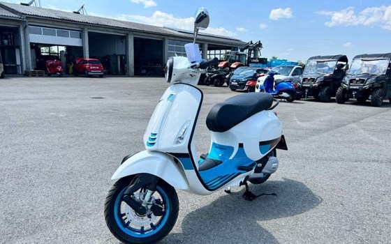 Neufahrzeug Vespa Primavera 125 Color Vibe - Bild 2 Neufahrzeug Vespa Primavera 125 Color Vibe - Bild 2