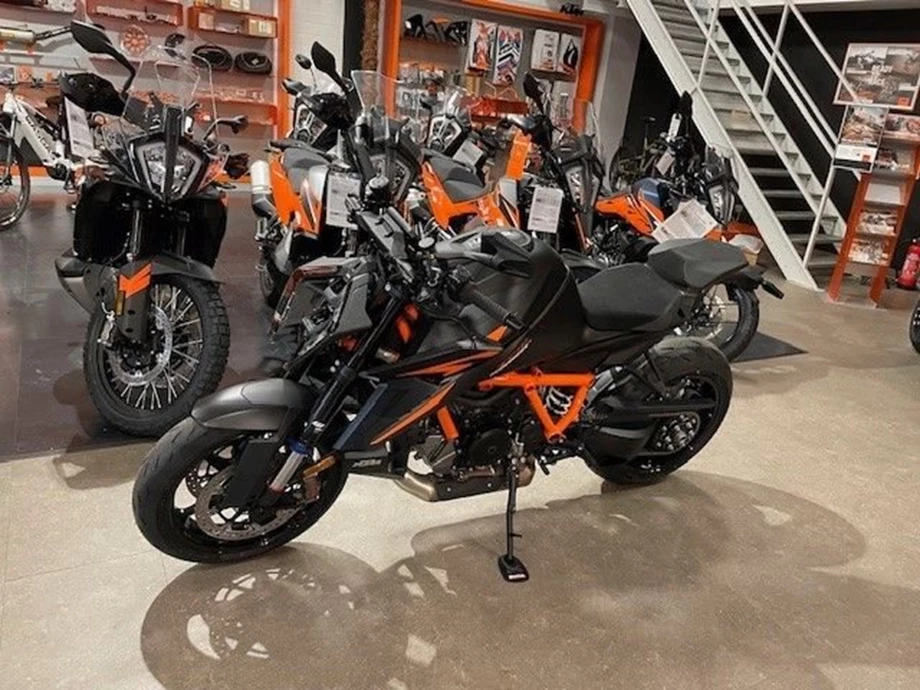 Angebot KTM 1290 Super Duke R EVO Bild 2: Angebot KTM 1290 Super Duke R EVO