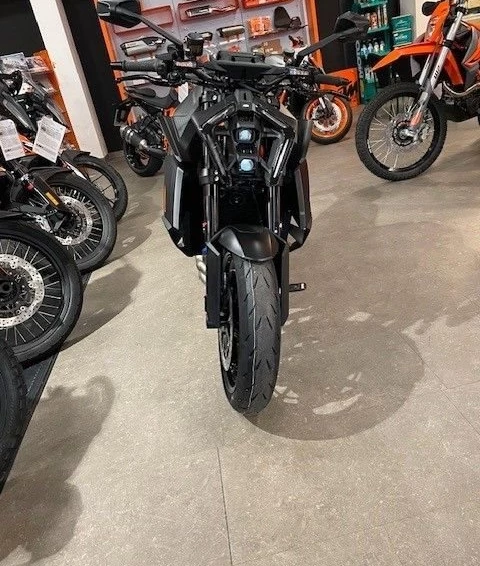 Angebot KTM 1290 Super Duke R EVO Bild 5: Angebot KTM 1290 Super Duke R EVO