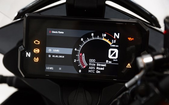 Gebrauchtmotorrad KTM 390 Adventure - Bild 10