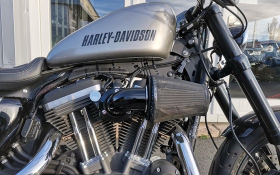 Gebrauchtmotorrad Harley-Davidson Sportster XL 1200CX Roadster - Bild 10