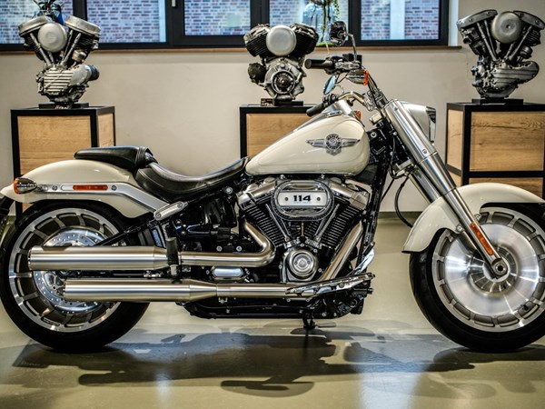 Gebrauchtmotorrad Harley-Davidson Softail Fat Boy 114 FLFBS