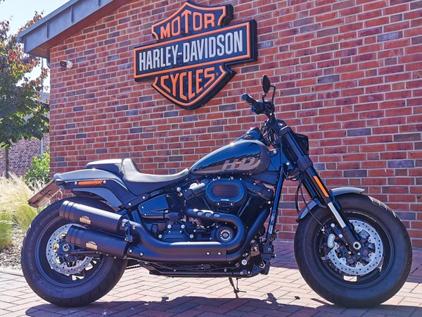 Gebrauchtmotorrad Harley-Davidson Softail Fat Bob 114 FXFBS