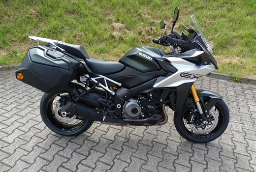 Suzuki GSX-S1000GX