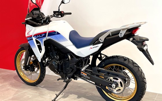Gebrauchtmotorrad Honda XL750 Transalp - Bild 6